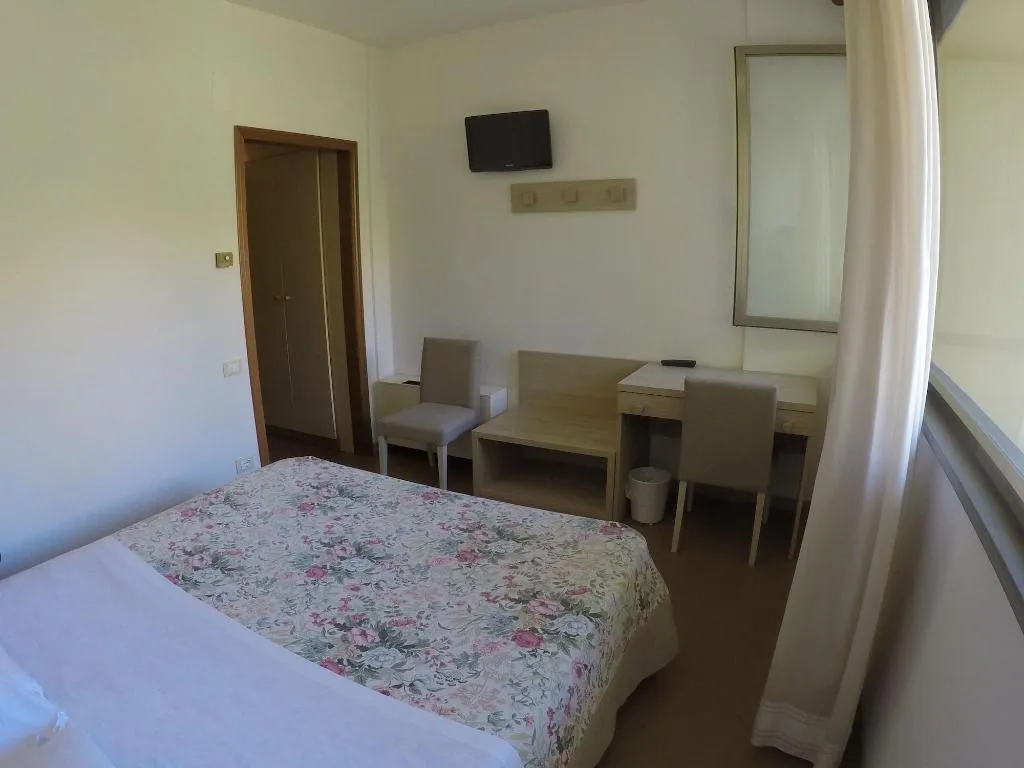 Room, Hotel Nyers, Perugia