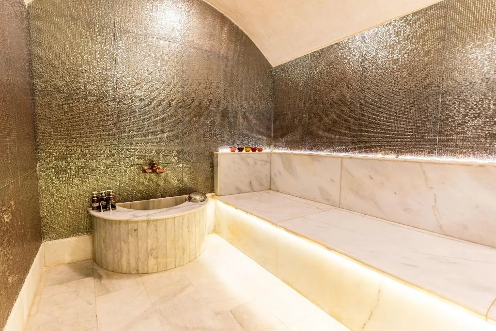 Sports and Entertainment, One Hotel Casablanca, Casablanca