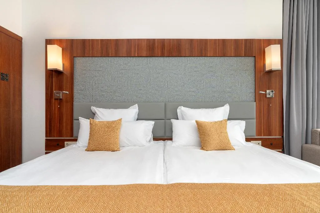 Double or Twin SEA VIEW Room, Alua Helios Bay, Bourgas