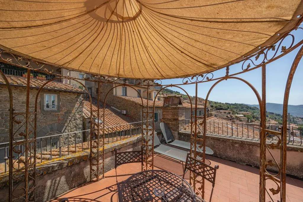 SUITE WITH TERRACE WITH VIEWS Room, San Michele, Perugia