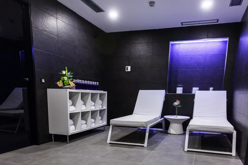 Sports and Entertainment, Seven Hotel & Wellness-Gay Men Only, Gran Canaria