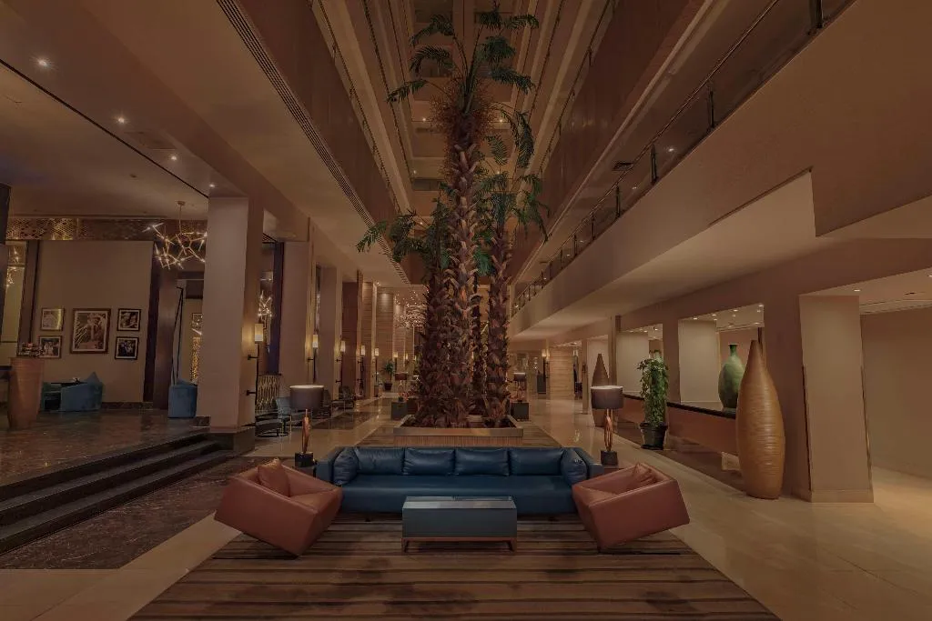 Lobby, Radisson Blu Cairo Heliopolis, Cairo