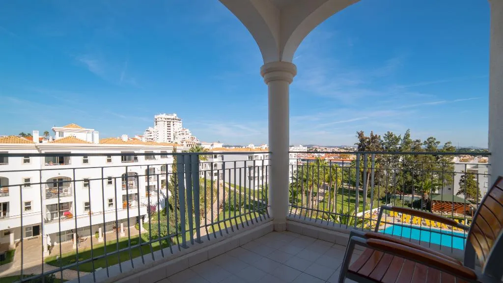 APARTMENT POOL VIEW TWO BEDROOMS Room, Vila Petra, Algarve