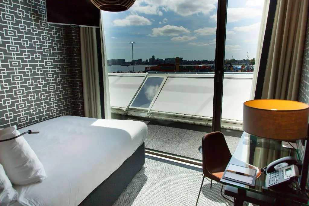 Room, DoubleTree by Hilton NDSM Wharf, Amsterdam
