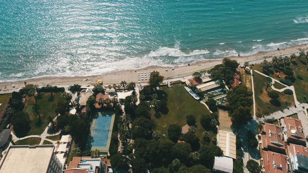 Terrace, Batihan Beach Resort & Spa, Izmir