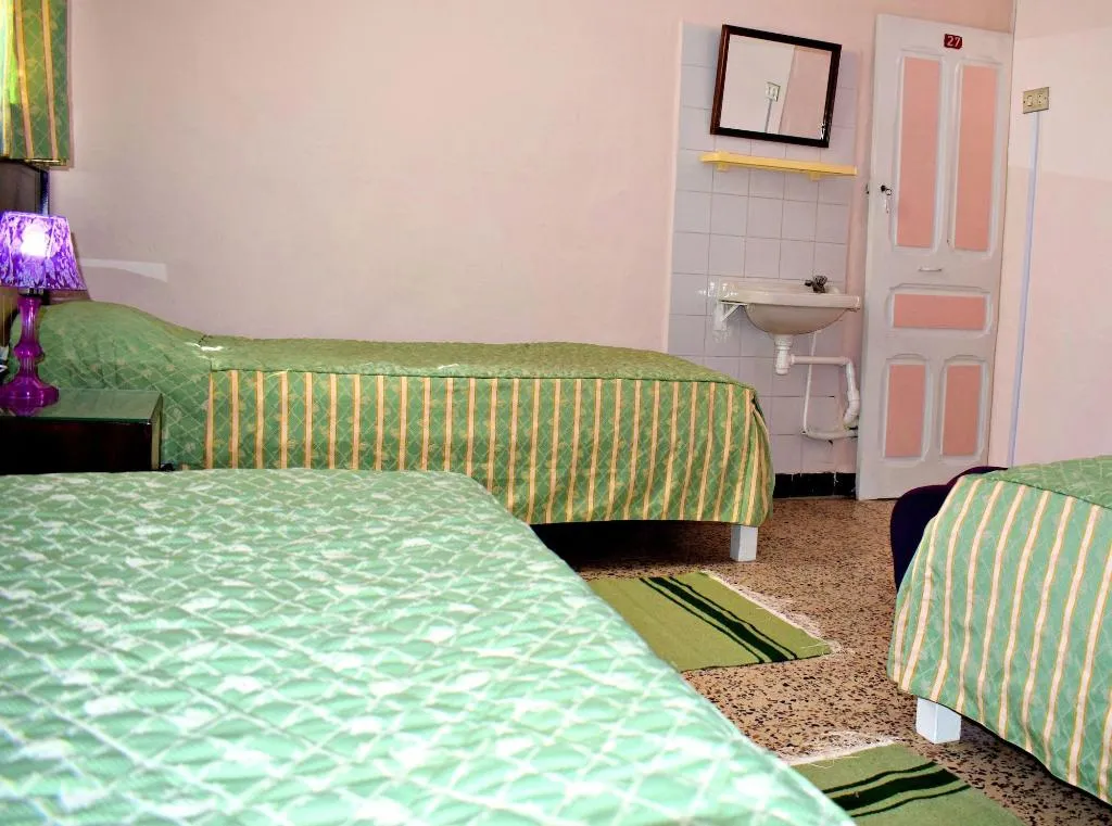 Room, Hotel Paris, Tunisia