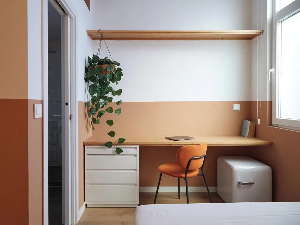 Room, Ola Living Hostal Tetuan, Madrid