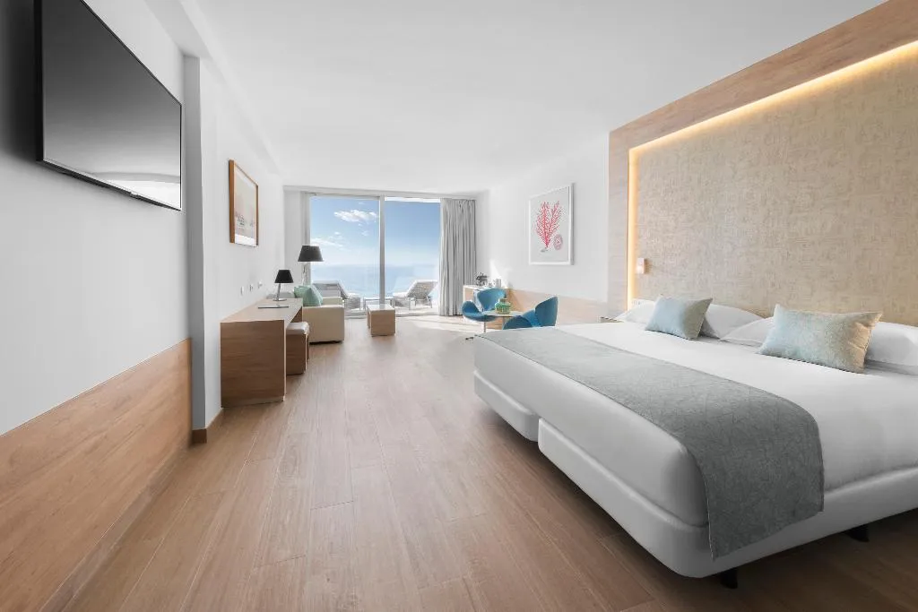 JUNIOR SUITE SEA VIEW Room, Elba Sunset Mallorca Thalasso Spa, Majorca
