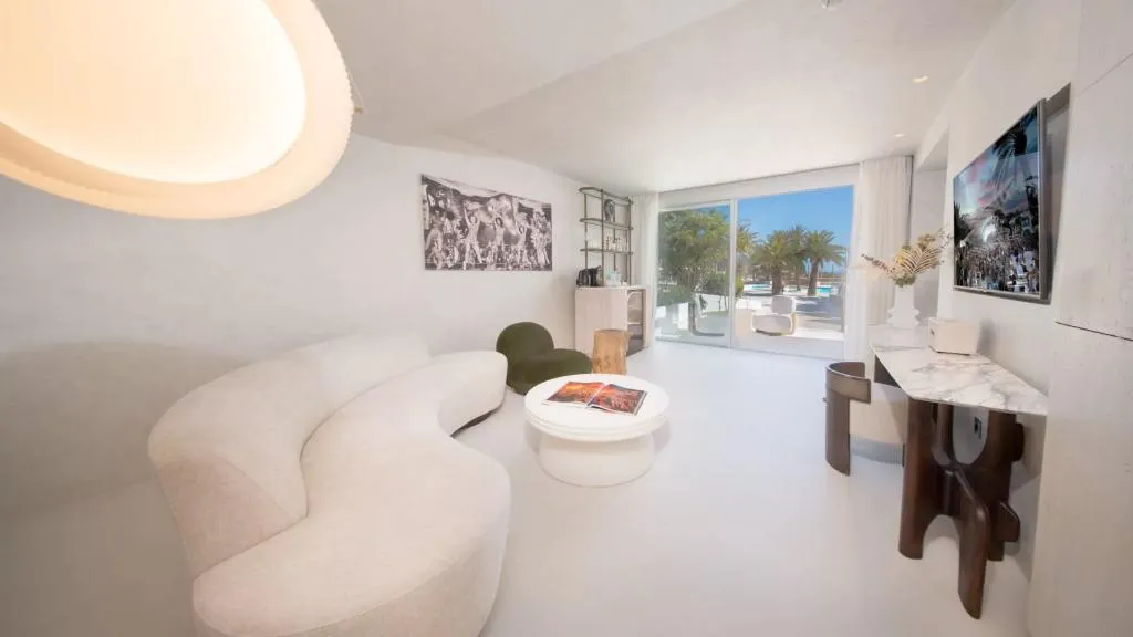 JUNIOR SUITE WITH TERRACE Room, Destino Five Ibiza 5 Grand Luxe Resort, Ibiza