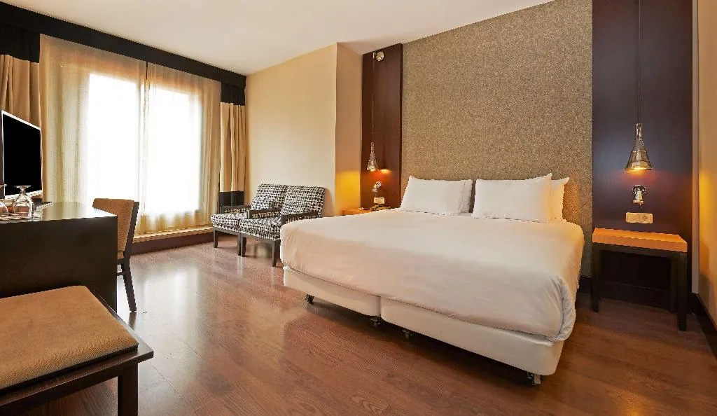 Room, NH Barcelona Eixample, Barcelona