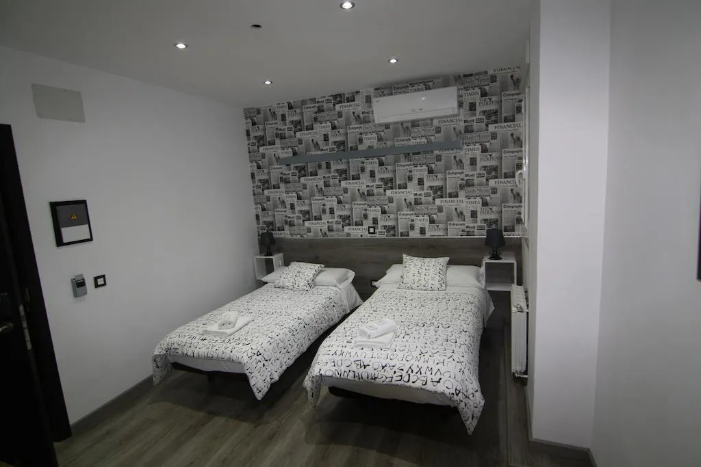 General view, Hostal Mh Fuencarral, Madrid