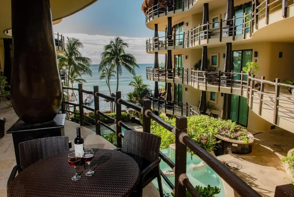 Room PREMIUM TWO BEDROOMS Room, El Taj Ocean Front and Beachside Condo Hotel, Playa Del Carmen