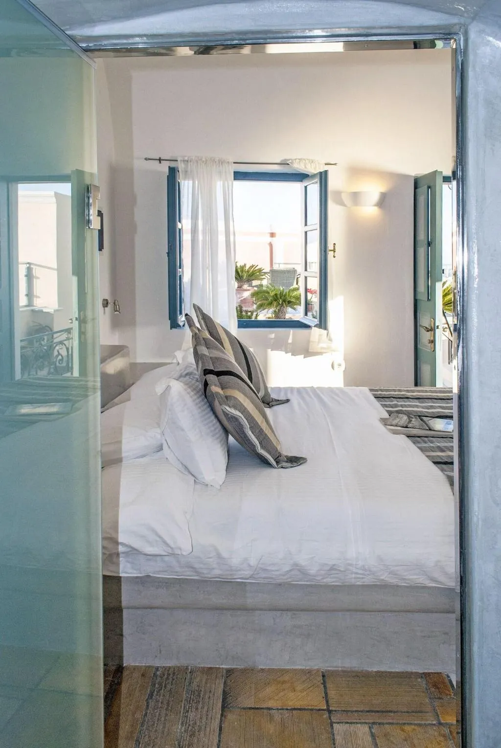 Room, Anteliz Hotel And Suites, Santorini