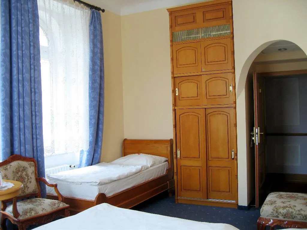 TRIPLE STANDARD Room, Hotel Opera Prague, Prague