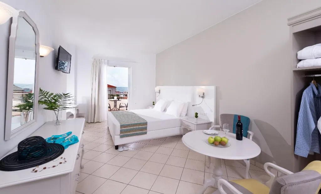FAMILY ROOM TWO BEDROOMS Room, Dore Boutique Hotel, Crete