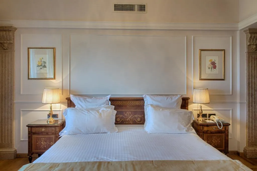 Room, Villa Cortine Palace Hotel, Milan
