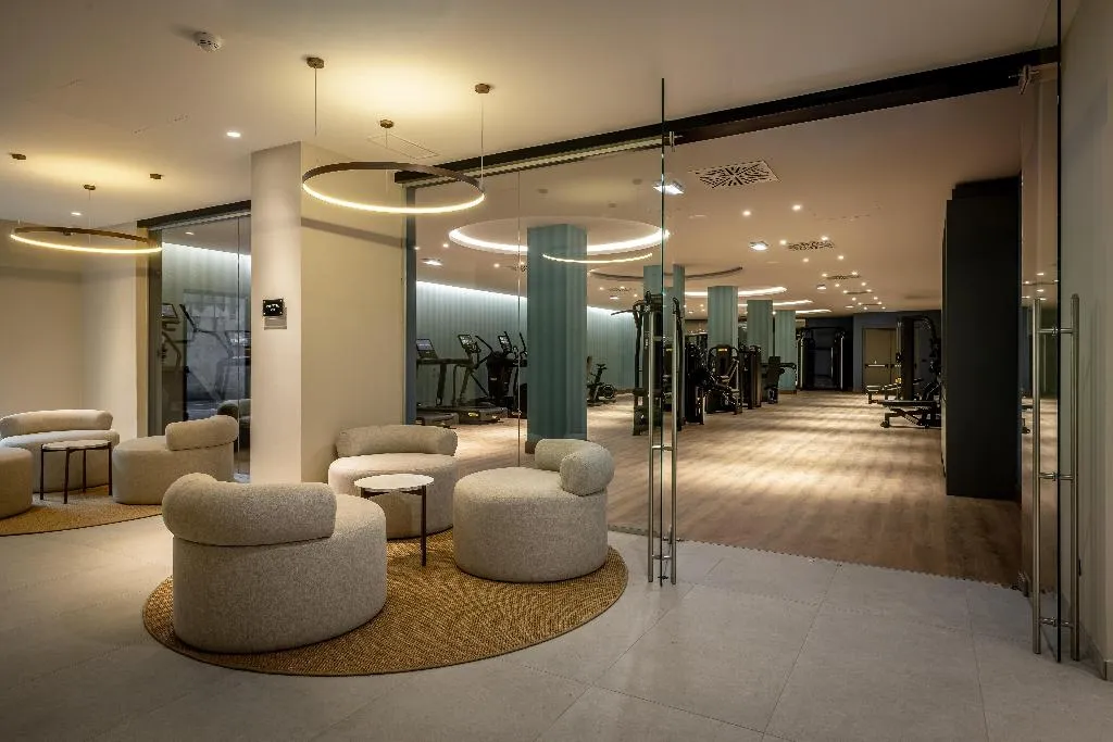Sports and Entertainment, Radisson Blu Hotel Florence, Florence