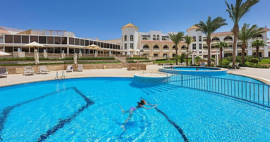 Pool, Old Palace Resort Sahl Hasheesh, Red Sea Riviera