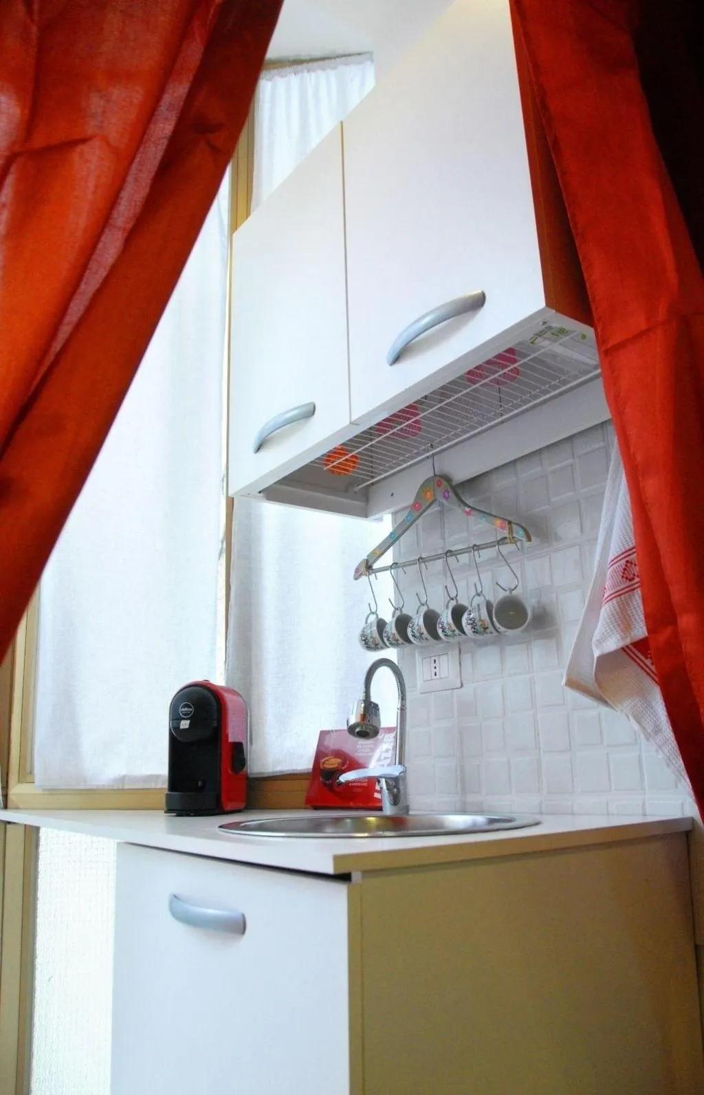 Room, b&b Nonno Ciccio, Naples