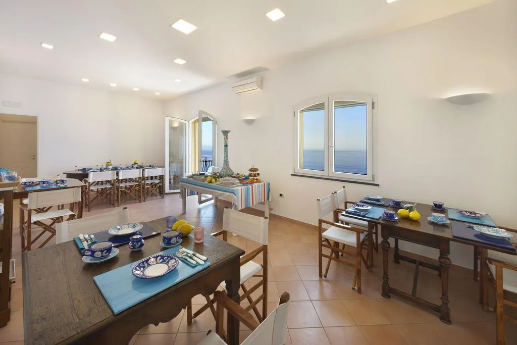 Restaurant, Villa Pandora, Naples