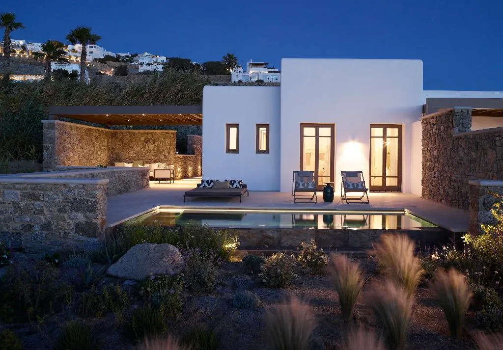 SUITE SEA VIEW WITH PRIVATE POOL Room, Bonzoe Suites & Villas, Mykonos