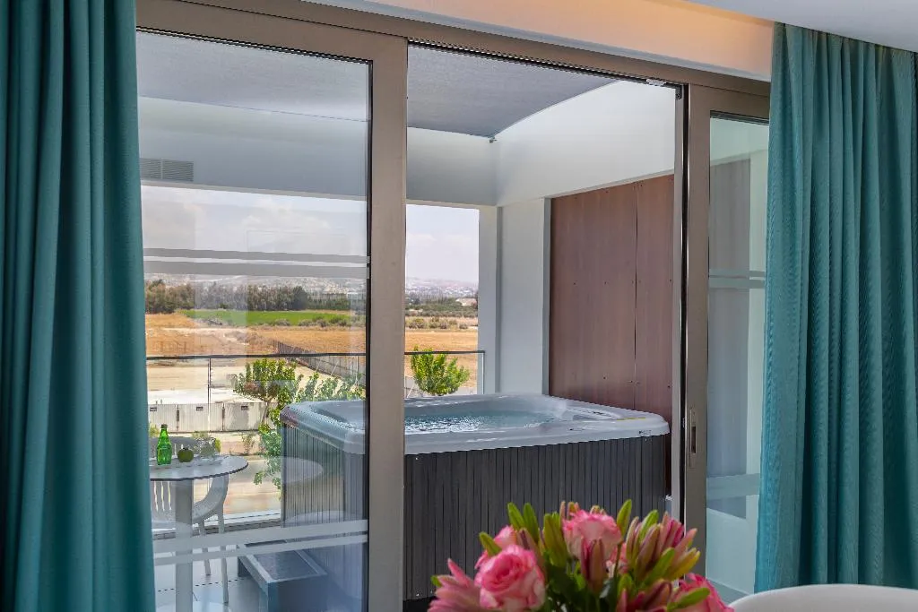 JUNIOR SUITE STANDARD Room, Ivi Mare - Designed for adults, Cyprus