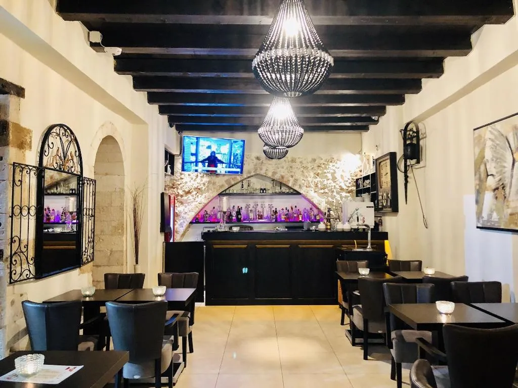 Bar, Doge Traditional, Crete