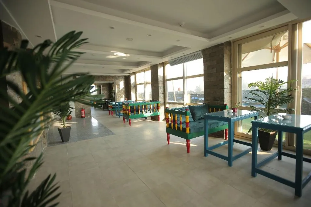 Restaurant, Turquoise Pyramids Hotel, Cairo
