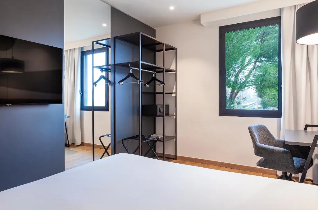 Double or Twin STANDARD Room, SB Madrid Norte, Madrid