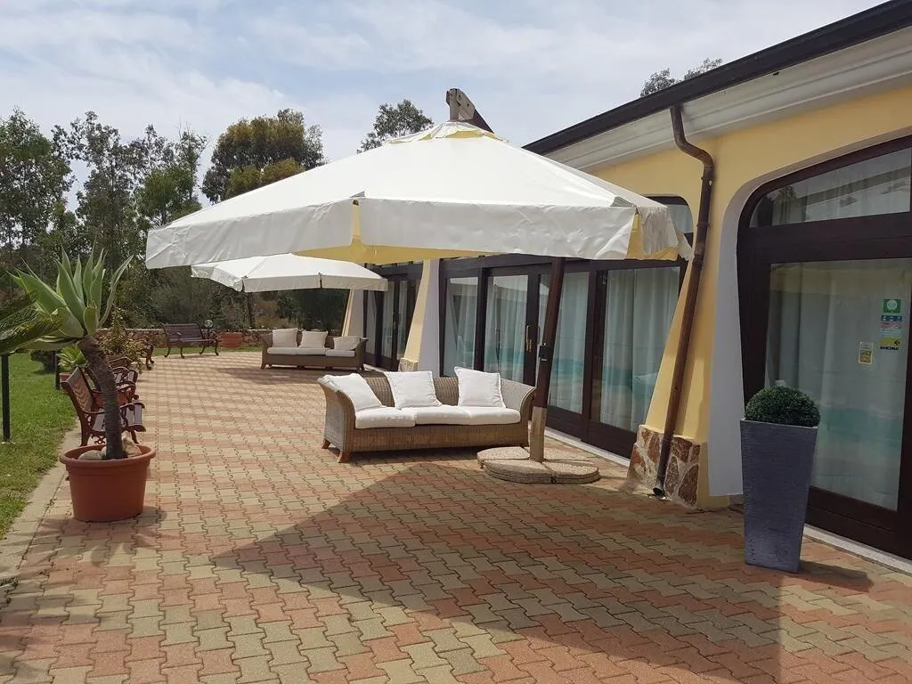 Terrace, Hotel Biderrosa, Olbia