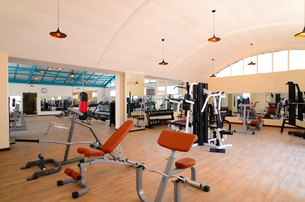 Sports and Entertainment, Azka, Bodrum