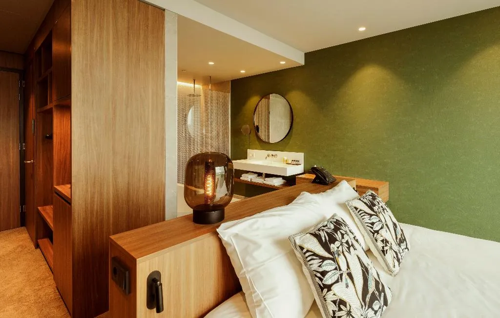 DOUBLE COMFORT Room, Van der Valk Hotel Amsterdam Zuidas, Amsterdam