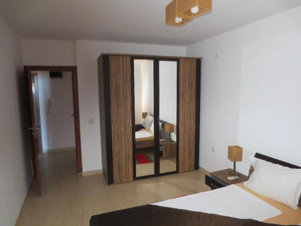 Room, Etara III, Bourgas