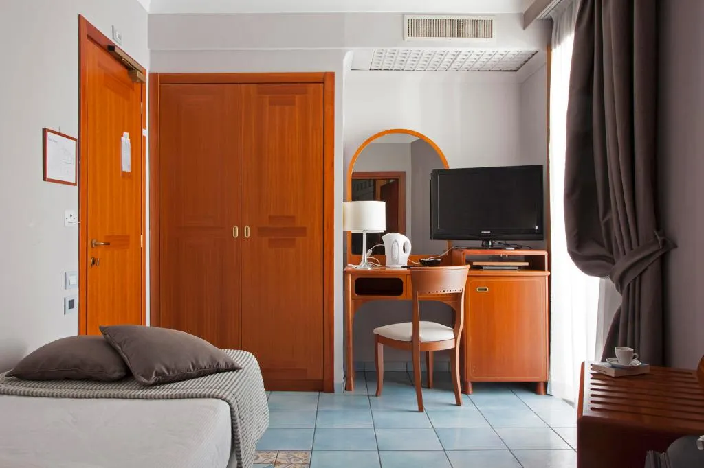 Room, Beauty Farm Villa Luisa, Naples