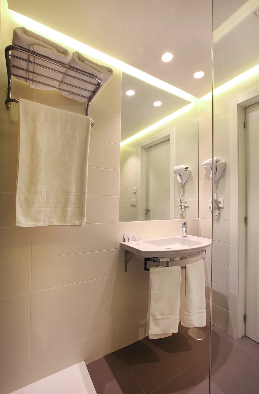 Room, Carlos I, Costa Blanca
