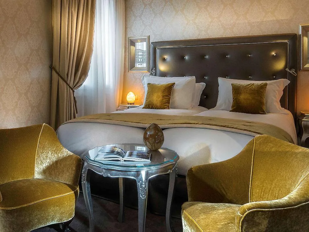 Double or Twin SUPERIOR KING BED Room, Papadopoli Hotel Venezia - MGallery Collection, Venice