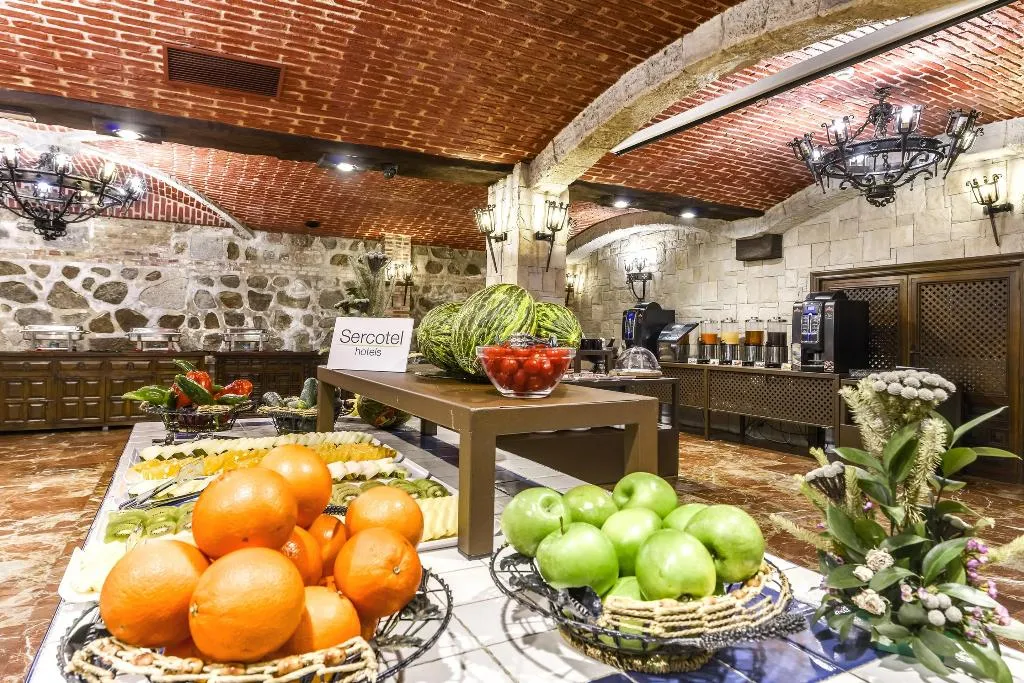 Restaurant, Sercotel Alfonso VI, Madrid