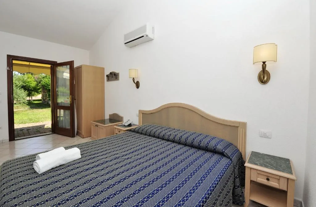 DOUBLE STANDARD Room, Cala Mirto Hotel, Olbia