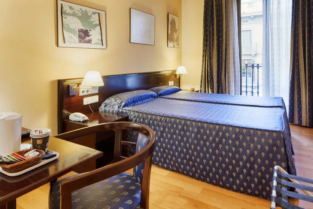 Room, Atlantis, Barcelona