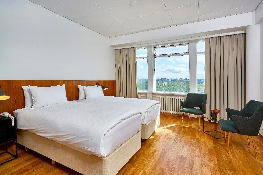 Room, Radisson Blu Saga Hotel, Reykjavik, Reykjavik
