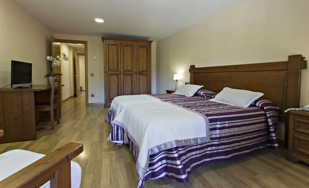Double or Twin STANDARD Room, La Coma, Costa Brava