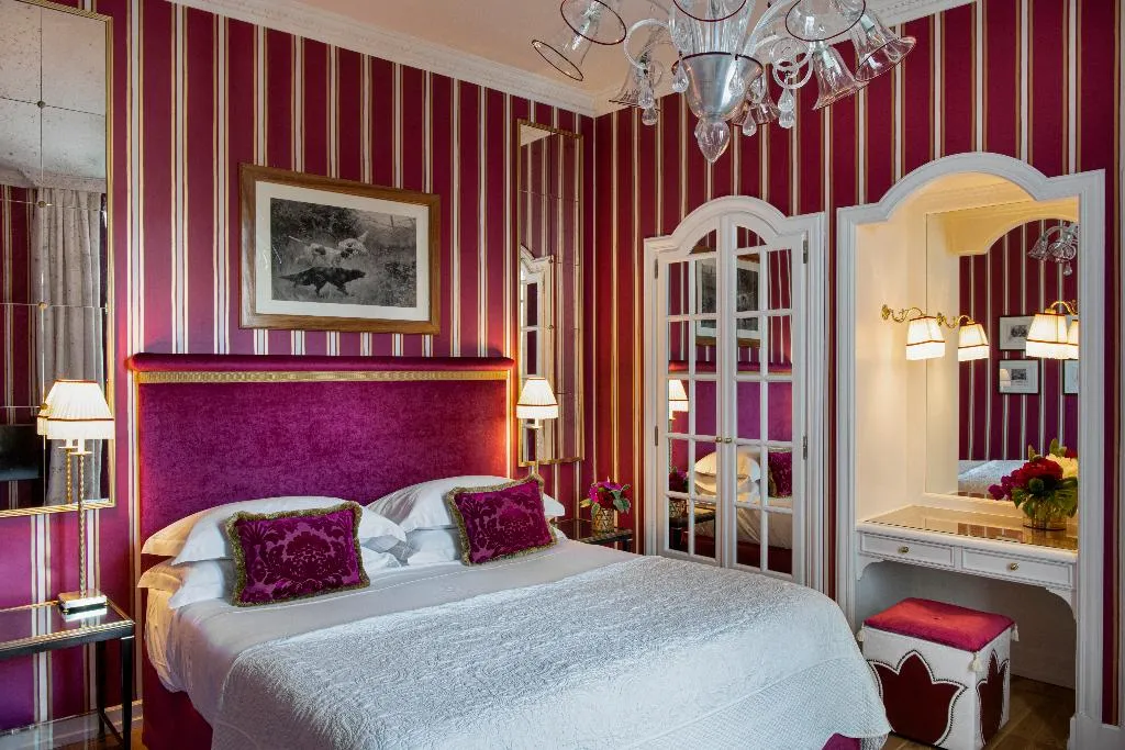 FAMILY ROOM CONNECTING ROOM Room, Helvetia & Bristol Firenze - Starhotels Collezione, Florence