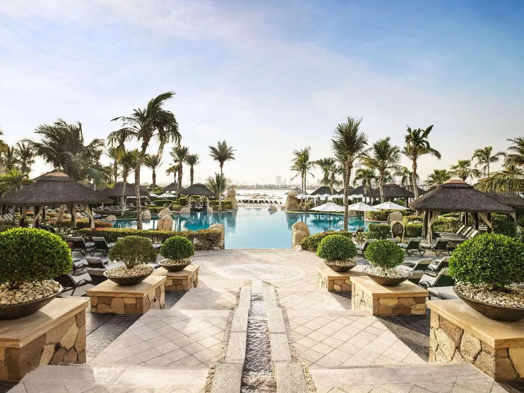 Pool, Sofitel Dubai The Palm, Dubai