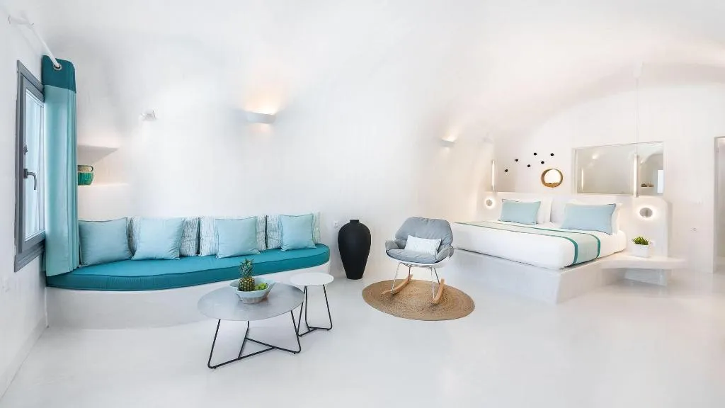Room, Maregio Suites, Santorini