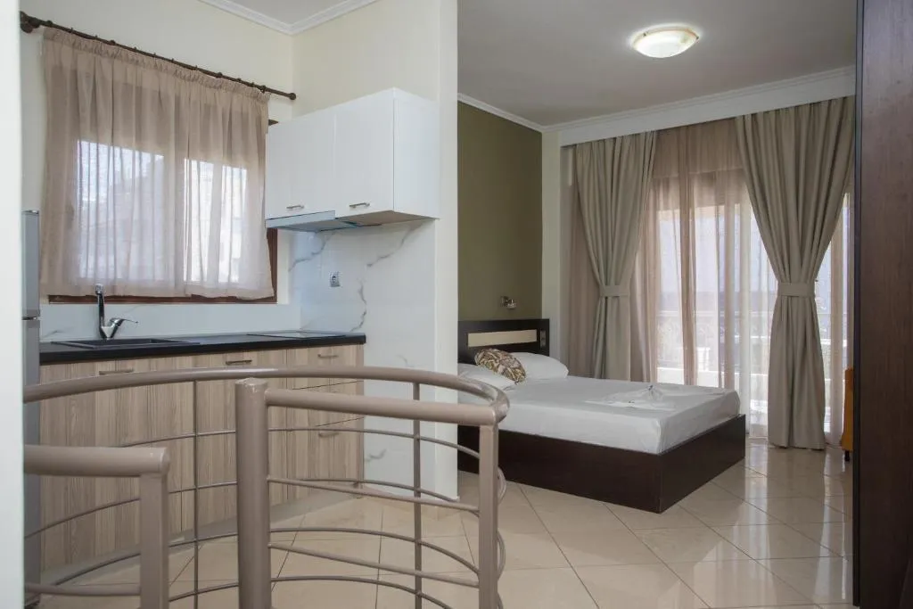 APARTMENT CLASSIC Room, Villa Amalia Sun Beach, Thessaloniki