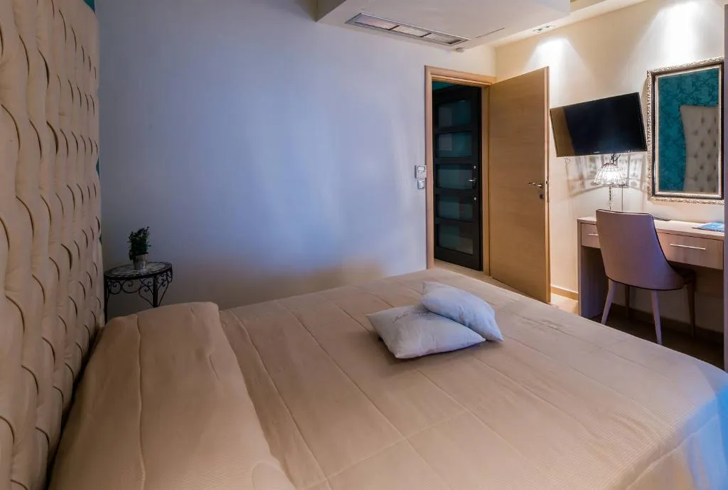 FAMILY ROOM STANDARD Room, Flegra Beach Boutique Apartments, Halkidiki