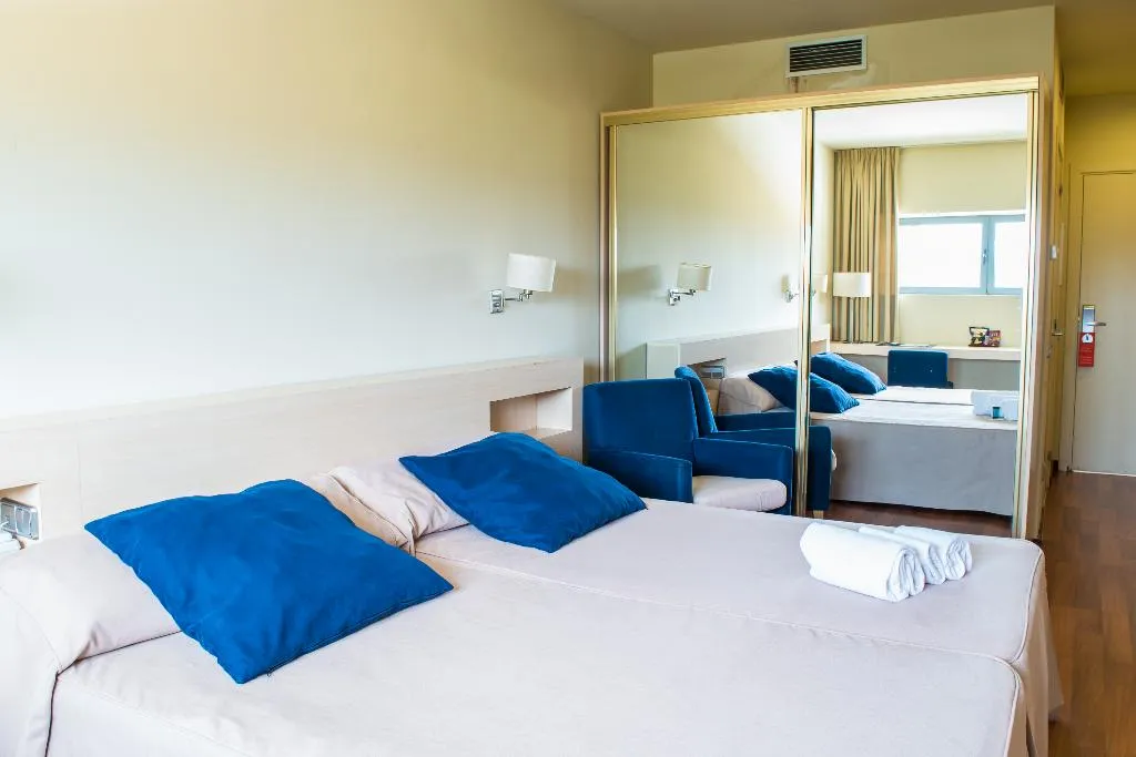 DOUBLE SUPERIOR Room, Les Torres, Barcelona