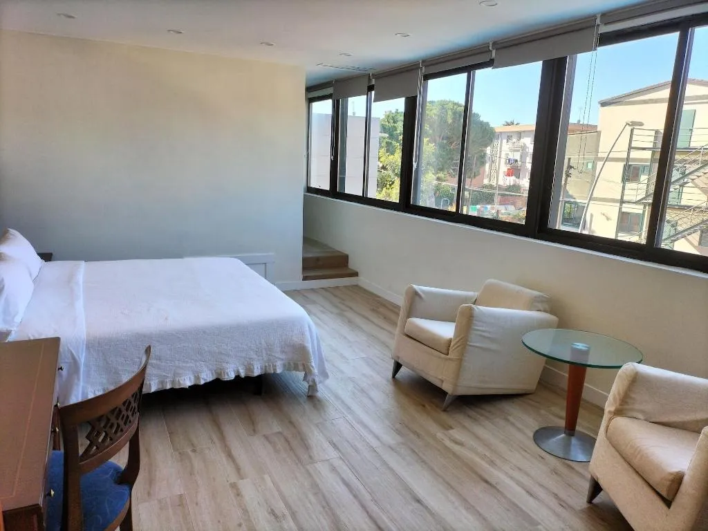 Room, Hotel 153, Barcelona