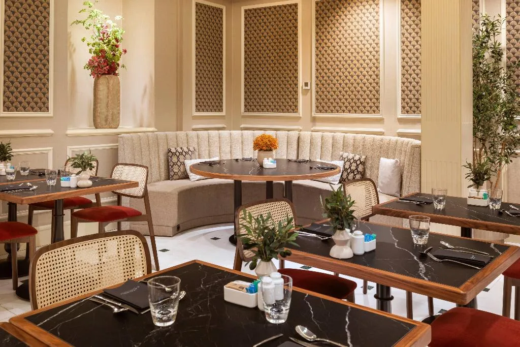 Restaurant, Catalonia las Cortes, Madrid