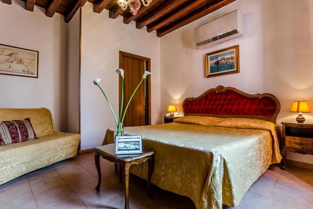 Room, Hotel Ariel Silva, Venice